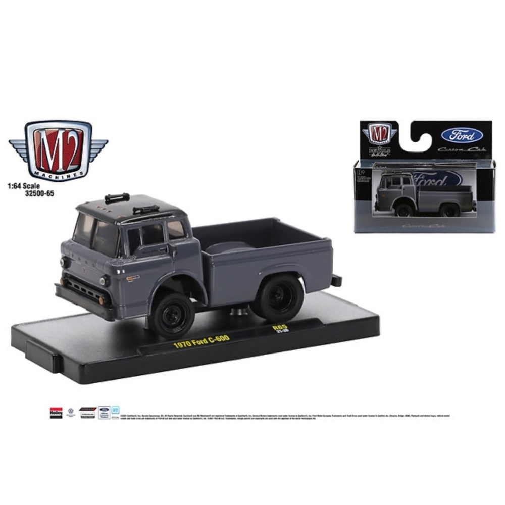 NIB M2 Auto Trucks 1970 Ford COE C600 Truck Box with Acrylic Case Package
